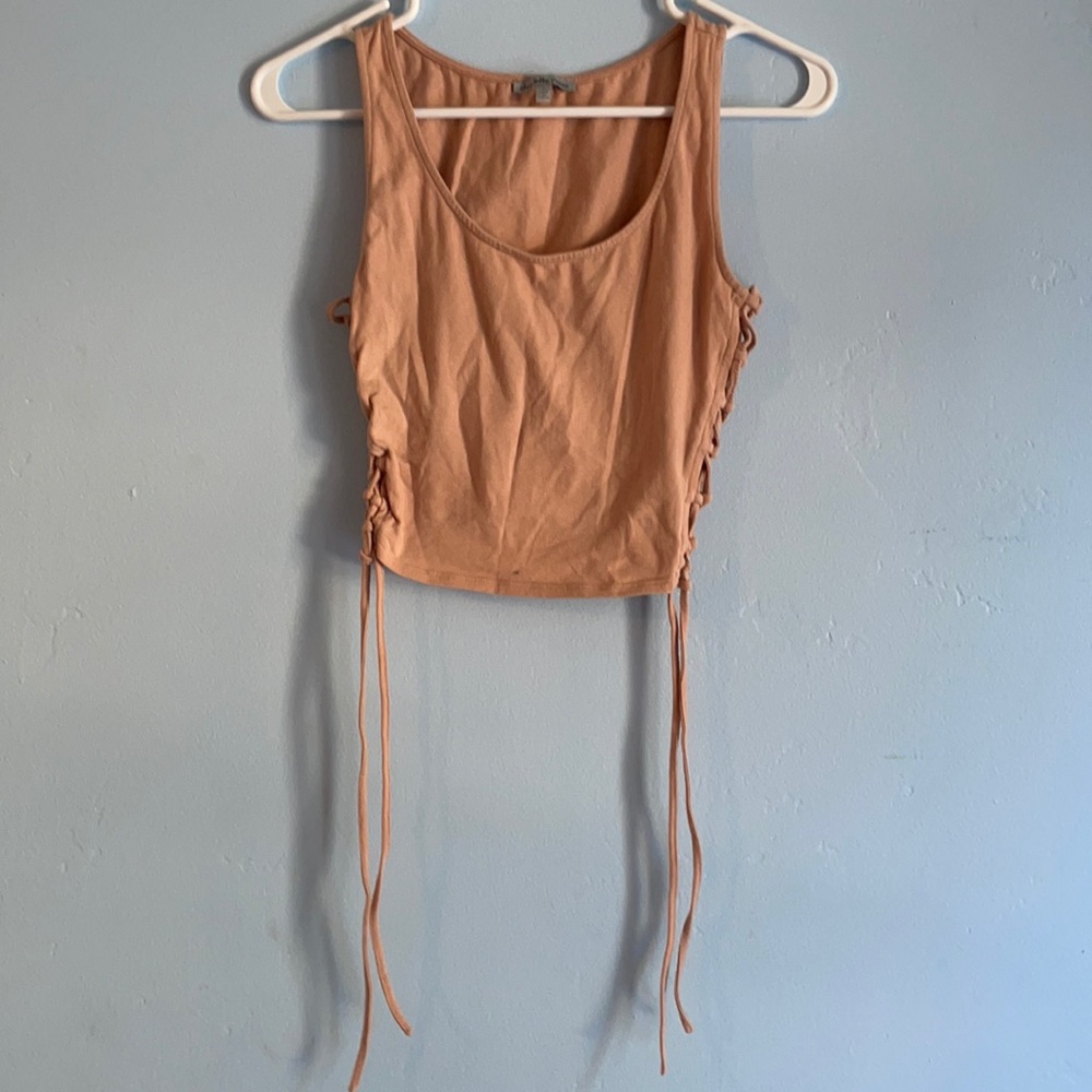 Side tie crop top